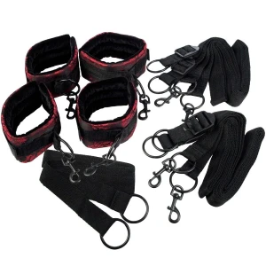 CALEXOTICS - SCANDAL CONJUNTO DE ABRAÃADEIRAS PARA CAMA
